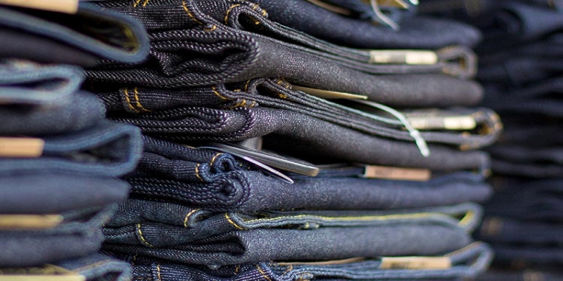 شلوارهای جین نیازی به شستشو ندارند
