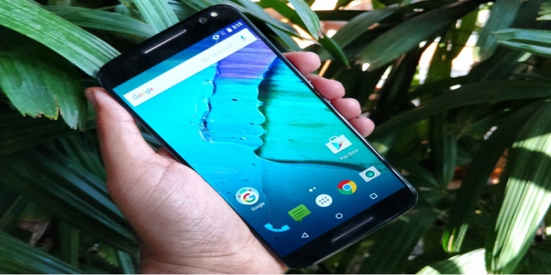 تلفن های سال 2015 با بیشترین میزان روشنایی صفحه نمایش